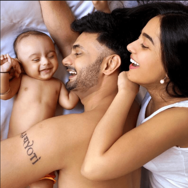 see-cute-pictures-of-amrita-raos-son