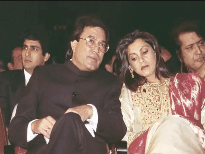 rajesh-khanna-proposed-dimple-kapadia-in-this-way