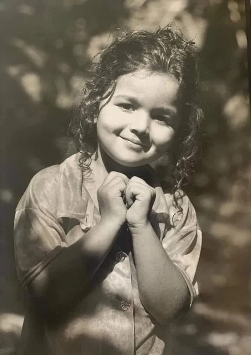 alia-bhatt-childhood-picture-went-viral-on-social-media-see-here