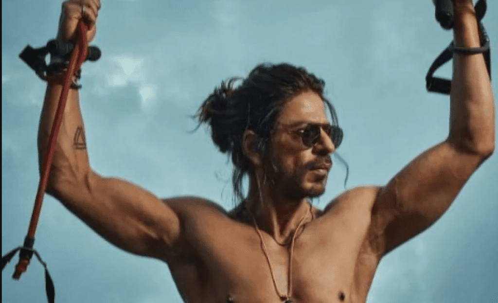 Shahrukh-khan-Jim-trainer-revels-the-reason-of-heart-attack