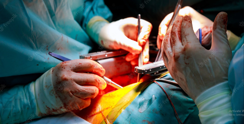 doctors-wear-green-clothes-during-operation