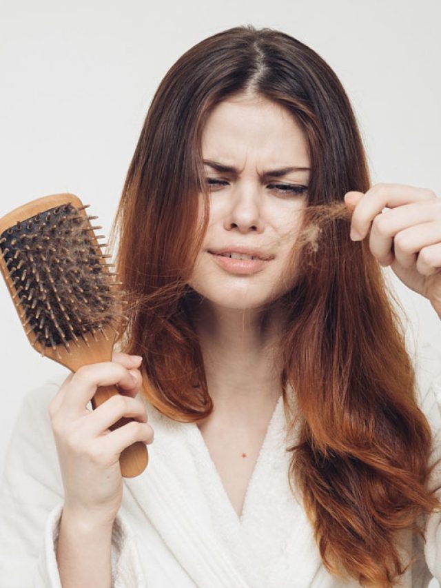 hair-fall-in-monsoon-main