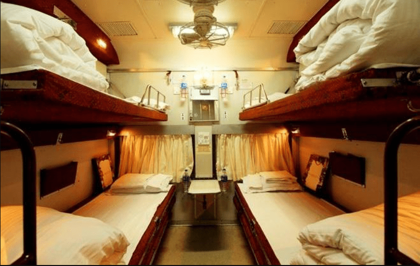 now-the-pillows-and-blankets-found-during-the-train-journey-ban-be-taken-homeknow-the-new-rule-of-indian-railways