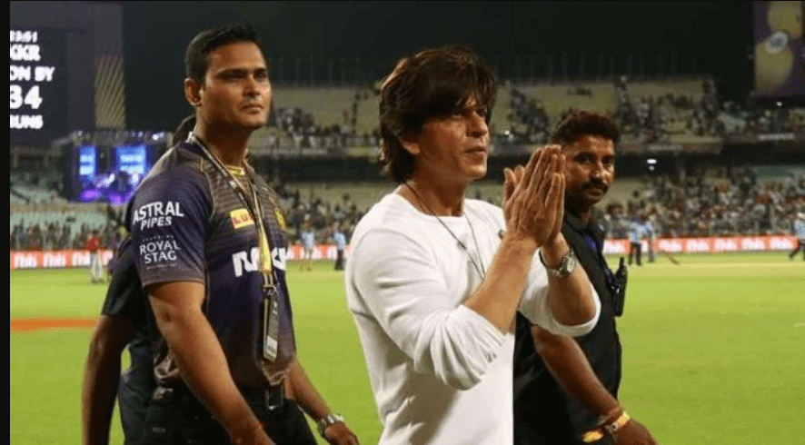 shahrukh-khan-revealed-sat-with-the-children-and-cried-a-lot-when-his-team-lost-the-match