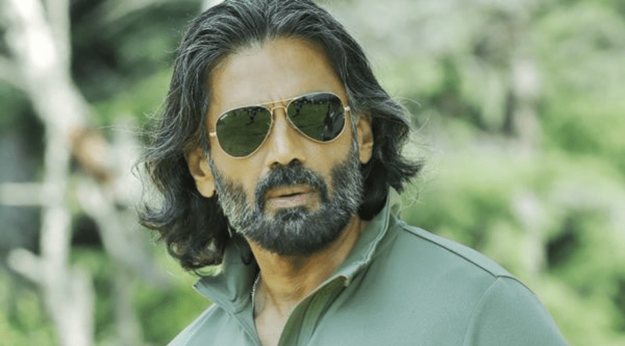 sunil-shetty-became-a-hero-for-128-girls-trapped-in-postitution-taken-out-of-the-swamp-and-taken-home